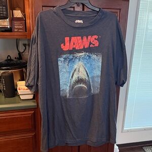 Jaws Graphic Tee with Shark Print - Navy & Red